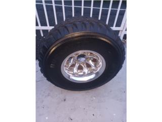 Gomas 33x12.50 15 maxxi usadas para jeep., Puerto Rico