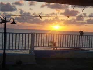 AGUADILLA, Edificio Apartamento PLAYA