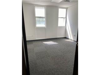 RETAIL SPACE/OFFICE BEST LOCATION ON LOIZA ST
