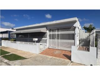 Urb. Levittown Lakes JB21 Toa Baja PR 00949 