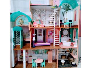 Casa Barbie amueblada poco uso, Puerto Rico