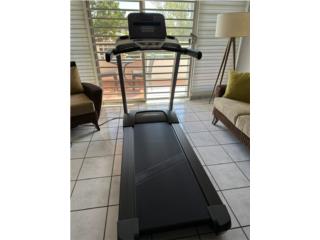 Treadmill Life Fitnes , Puerto Rico