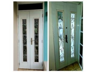Puerta de aluminio doble con cristal , Puerto Rico