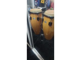 Set de Congas y stand , Puerto Rico