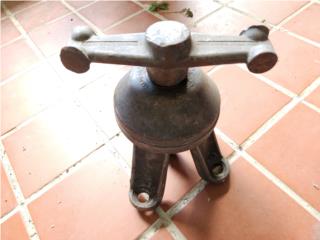 extractor de eje de rueda /Wheel axle puller 