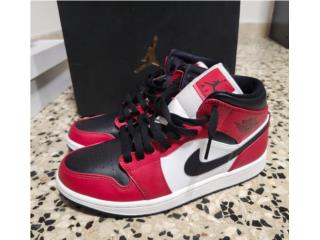 Air Jordan 1 Chicago mid black toe size 8 hom, Puerto Rico