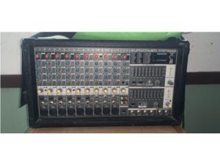 Consola amplificada behringer, Puerto Rico