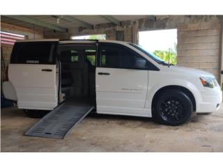 Chrysler town and country 2008 AUT $24,800, Chrysler Puerto Rico