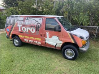 Ford econoline 2004, millaje 175,900, Ford Puerto Rico