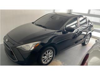 Toyota Yaris 2016 negro, Toyota Puerto Rico