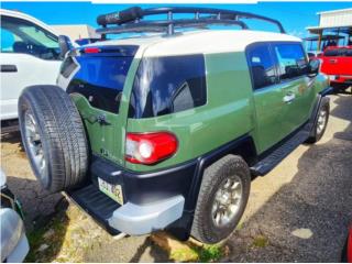 2012 Toyota FJ Crusier Base  , Toyota Puerto Rico