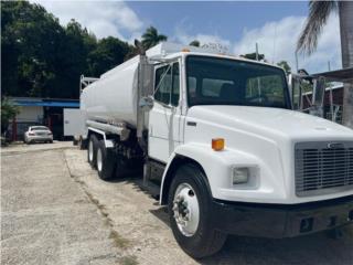 2000 Freighliner FL-80 5 Tanques, FreightLiner Puerto Rico