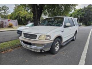 Ford Expedition 2000, Ford Puerto Rico