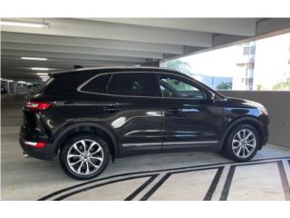 Lincoln MKC Negra con Interiores Negros, Lincoln Puerto Rico