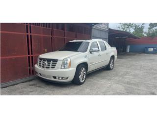 Cadillac Escalade , Cadillac Puerto Rico