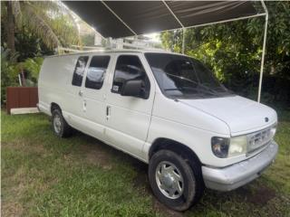 Ford van E250 gasolina 1998 V8 $6,500 omo, Ford Puerto Rico