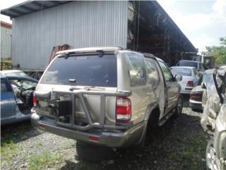 NISSAN  PATHFINDER  2000NISSAN  PATHFINDER  2000 puerto rico