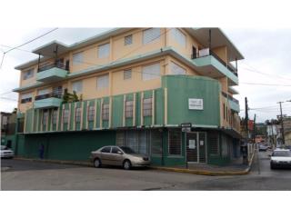 LOCAL COMERCIAL DE ESQ. CON APROX. 2,700 P/C