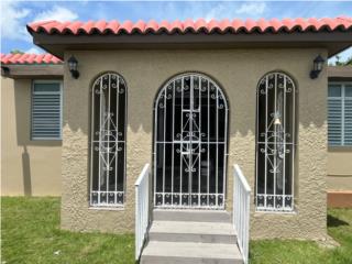 Casa en Urb. Villa Blanca, Calle Amatista