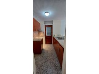 3 Habitaciones, Cocina y Bao Remodelado