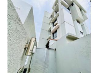 Apartamento de lujo de dos niveles, CONDADO.3A