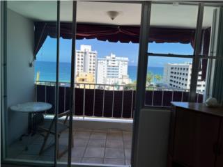 Apt with sea view and steps from the beach