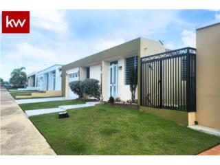 URB. LOS JARDINES, CASA EN ARECIBO