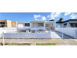FULLY REMODELED PROPERTY NEAR THE BEACH