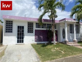 URB. MIRADOR VISTA AZUL, CASA EN ARECIBO