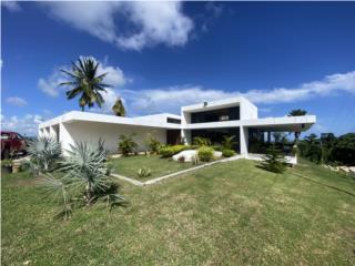 AN EXTRAORDINARY  HOME WITH OCEAN VIEWS