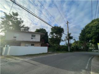 Prime Investment Opportunity: 3-Lot Property 