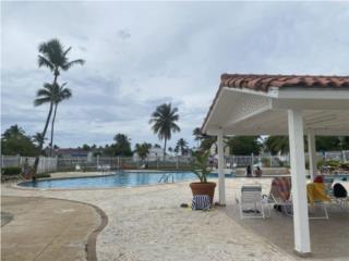 CLOSE TO THE BEACH! MOVE IN READY!