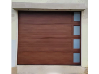 Puertas de garage hermosa color Nogal, Puerto Rico