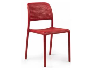 2 SILLA PLASTICAS COLOR ROJO 