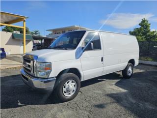 Ford E-250 XLT 2009, Ford Puerto Rico