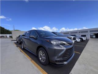 Toyota Sienna LE HEV , Toyota Puerto Rico