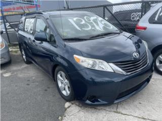 2013  SIENNA LE  $15,975 TOM T/IN, Toyota Puerto Rico