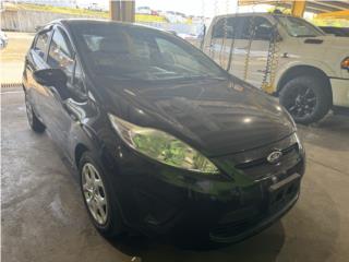 2013 Ford Fiesta SE Hatchback, Ford Puerto Rico