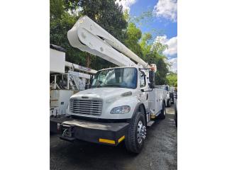 Freightliner M2 106 Bucket Truck, FreightLiner Puerto Rico