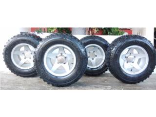4 Gomas con aro 15, Puerto Rico