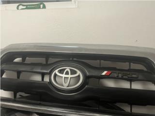 Parrilla Toyota Tacoma