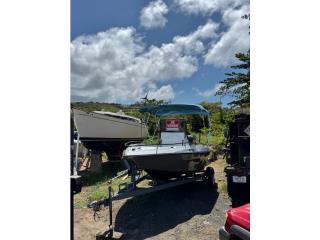 Botes 1990 Triton 19.6 Puerto Rico