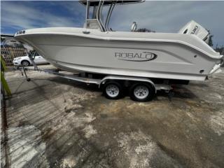 Botes 2020 Robalo Puerto Rico