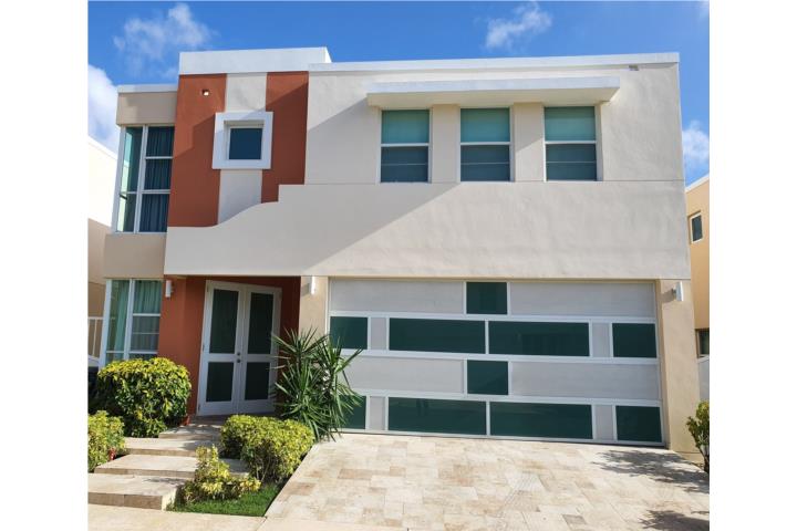 Urbanizacion-Mirabella Village Urb Mirabella Village and Club Casa en Bayamón