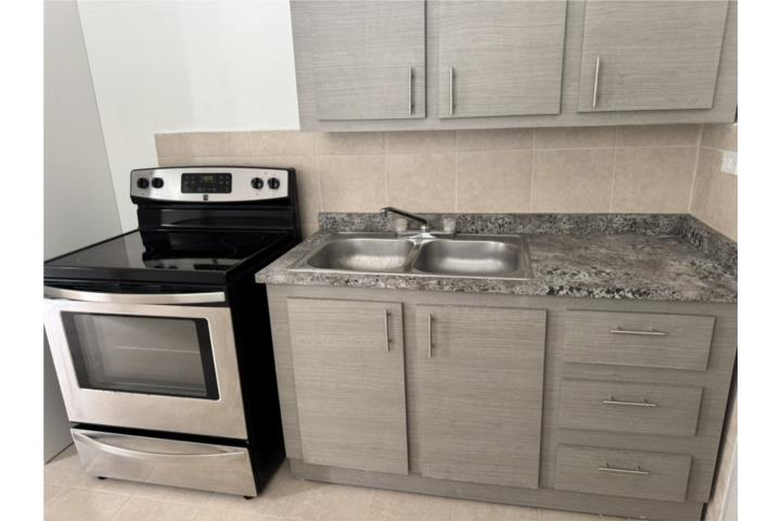 Barrio-Sabana Llana PLAN 8 2H1B MAX 2 PERSONAS EQUIPADA SABANA LLANA N Casa en San Juan - Río Piedras