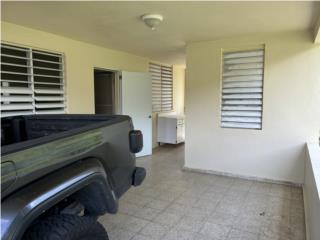 Alquiler Casa amplia con Terreno en La Carretera 368 