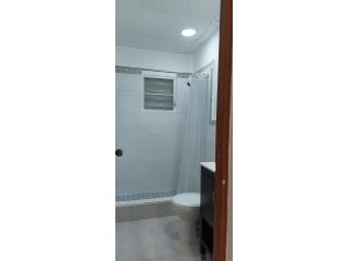 Alquiler Urbanizacion Rexville Apartamento 1-1, estacionamiento privado Bayamn