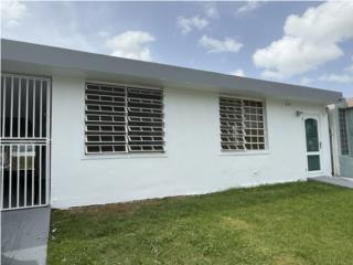 Casa con patio y control de acceso 1500 