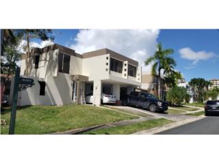 Rentals Urb. Horizontes. Casa preciosa, remodelada.  