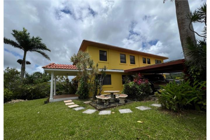 Casa Grande Con Vistas Panoramicas Amueblada!